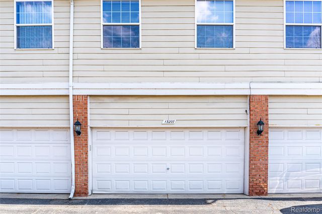 13207 St Ervin Avenue 26, Detroit, MI 48215