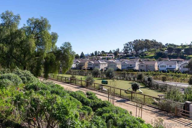 1230 Wren Gln, Escondido, CA 92026