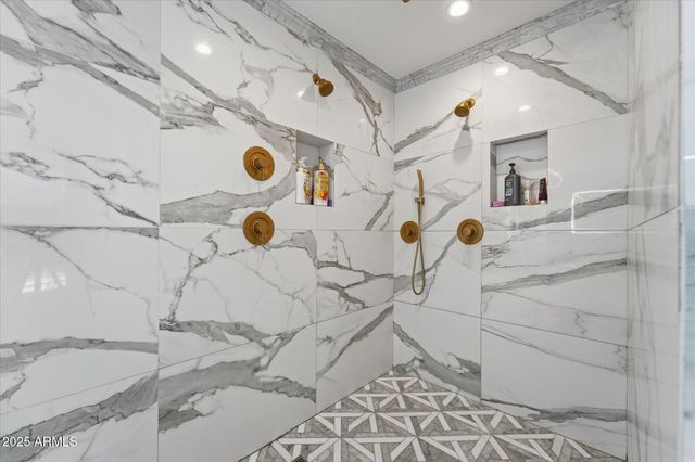 3112 E PALO VERDE Drive, Phoenix, AZ 85016