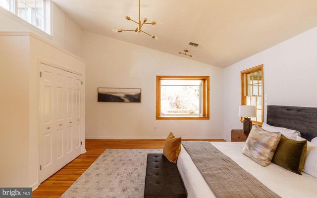 3010 FOXX LN, Philadelphia, PA 19144