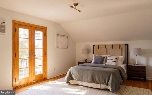 3010 FOXX LN, Philadelphia, PA 19144