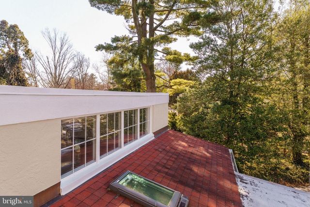 3010 FOXX LN, Philadelphia, PA 19144