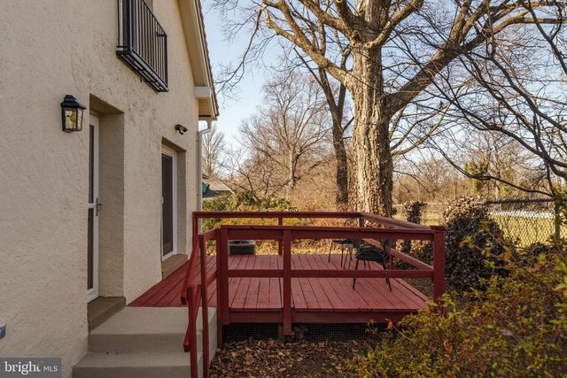 3010 FOXX LN, Philadelphia, PA 19144