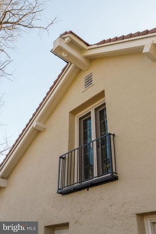 3010 FOXX LN, Philadelphia, PA 19144