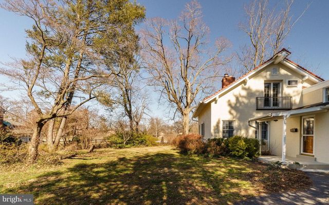 3010 FOXX LN, Philadelphia, PA 19144