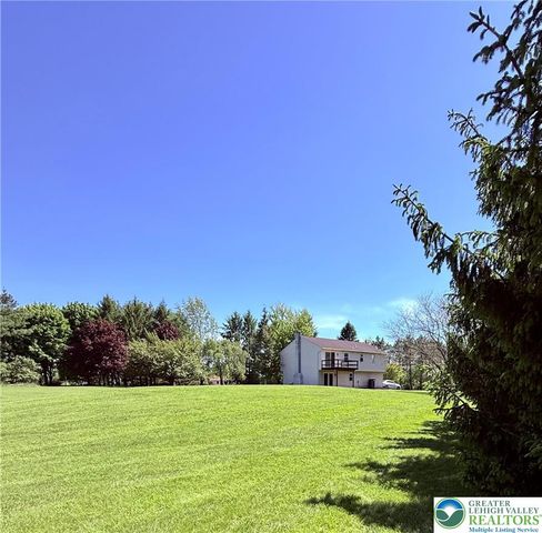 4943 Washington Street, Washington Twp, PA 18078