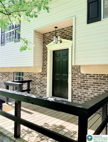 4943 Washington Street, Washington Twp, PA 18078