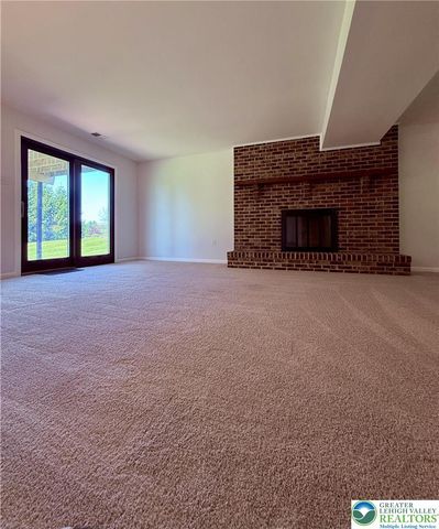 4943 Washington Street, Washington Twp, PA 18078