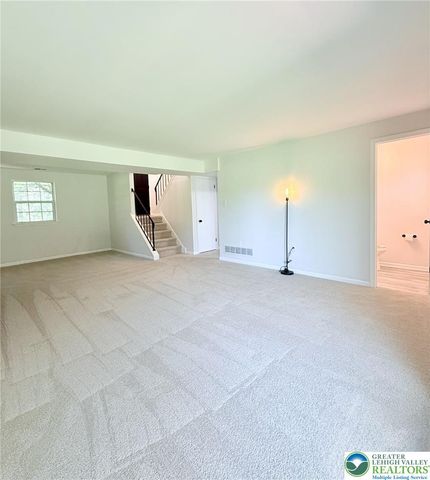 4943 Washington Street, Washington Twp, PA 18078