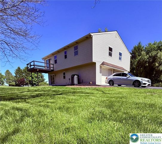 4943 Washington Street, Washington Twp, PA 18078