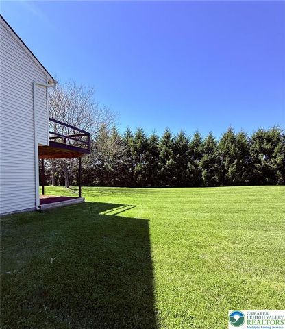 4943 Washington Street, Washington Twp, PA 18078