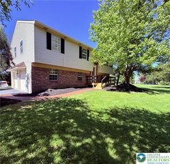 4943 Washington Street, Washington Twp, PA 18078