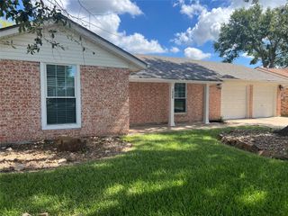 19326 Gagelake Lane, Houston, TX 77084