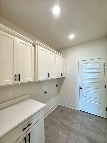 3603 W Laney Street, Rogers, AR 72758