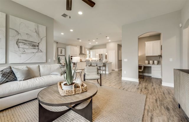 11204 Bolsover Boulevard, Fort Worth, TX 76052