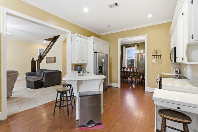 78 Summertree Pl, Hattiesburg, MS 39402