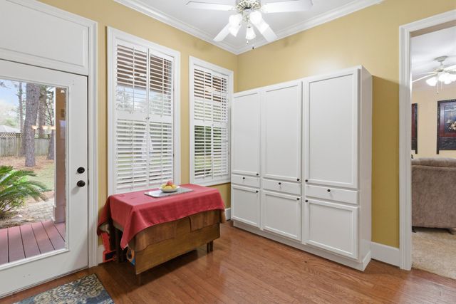 78 Summertree Pl, Hattiesburg, MS 39402