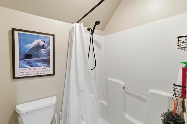 78 Summertree Pl, Hattiesburg, MS 39402