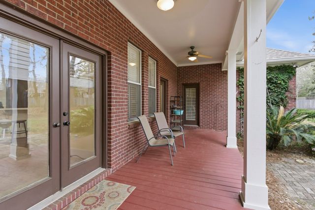 78 Summertree Pl, Hattiesburg, MS 39402