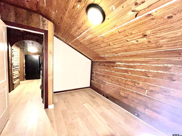 165 Sunny Glen, Holly Lake Ranch, TX 75765