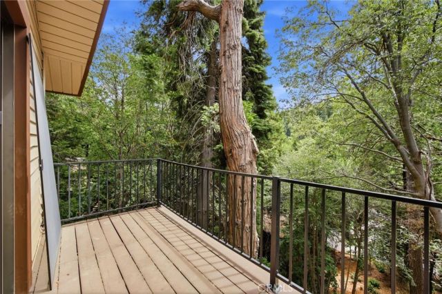 779 Virginia Court, Lake Arrowhead, CA 92352