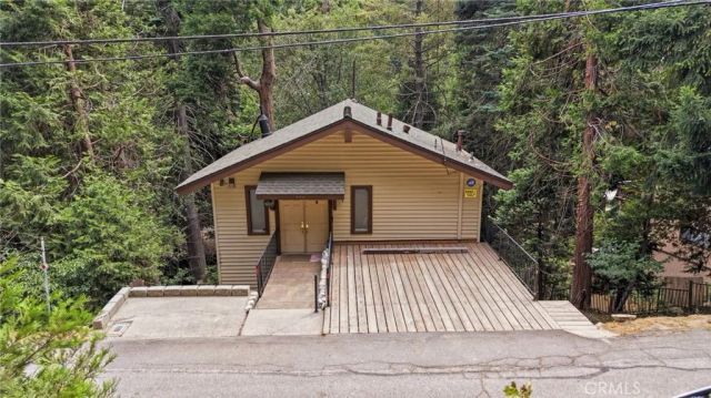 779 Virginia Court, Lake Arrowhead, CA 92352