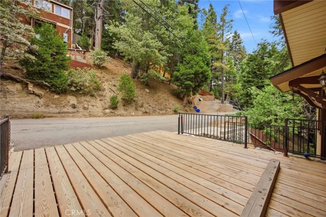 779 Virginia Court, Lake Arrowhead, CA 92352