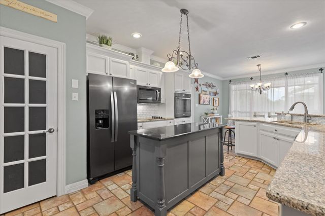250 Timberlake Ranch Road, Hallsville, TX 75650