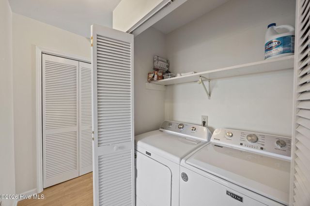 9 Bermuda Landing Place, N Topsail Beach, NC 28460