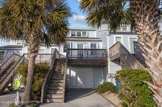 9 Bermuda Landing Place, N Topsail Beach, NC 28460