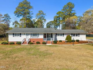 3833 Dunn Road, Eastover, NC 28312
