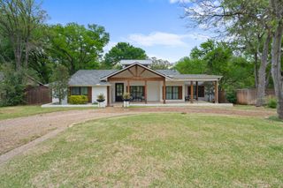 1704 Silverside Drive, Grapevine, TX 76051