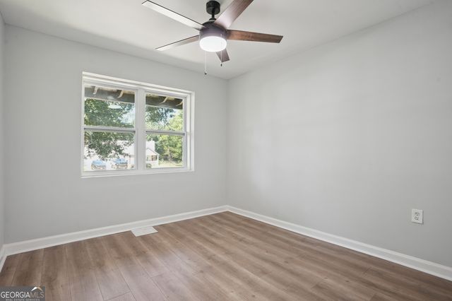 116 Lakepointe Court, Stockbridge, GA 30281