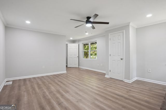 116 Lakepointe Court, Stockbridge, GA 30281