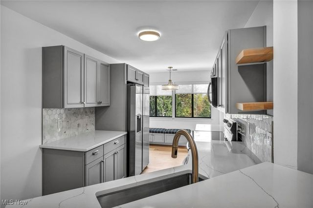 3800 Rosemont Boulevard 105G, Fairlawn, OH 44333