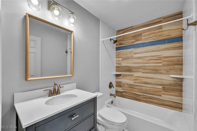 3800 Rosemont Boulevard 105G, Fairlawn, OH 44333