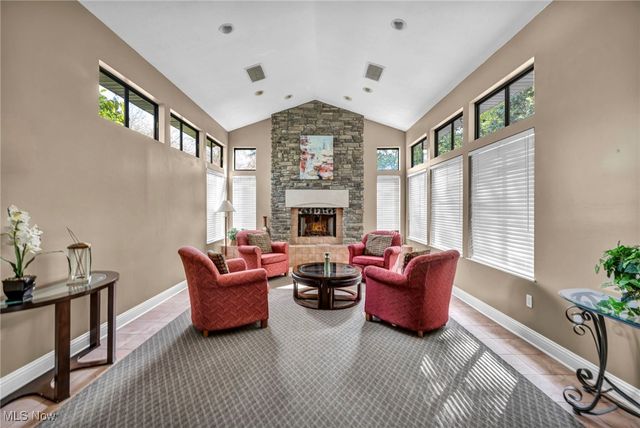 3800 Rosemont Boulevard 105G, Fairlawn, OH 44333