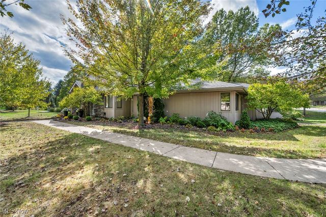 3800 Rosemont Boulevard 105G, Fairlawn, OH 44333