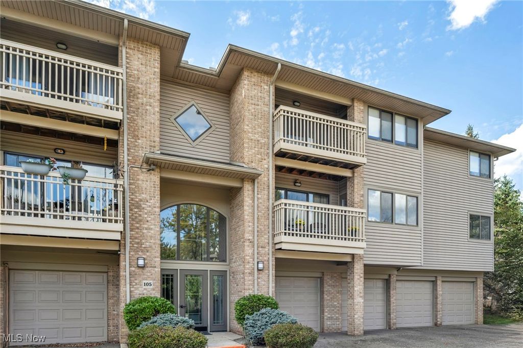 3800 Rosemont Boulevard 105G, Fairlawn, OH 44333