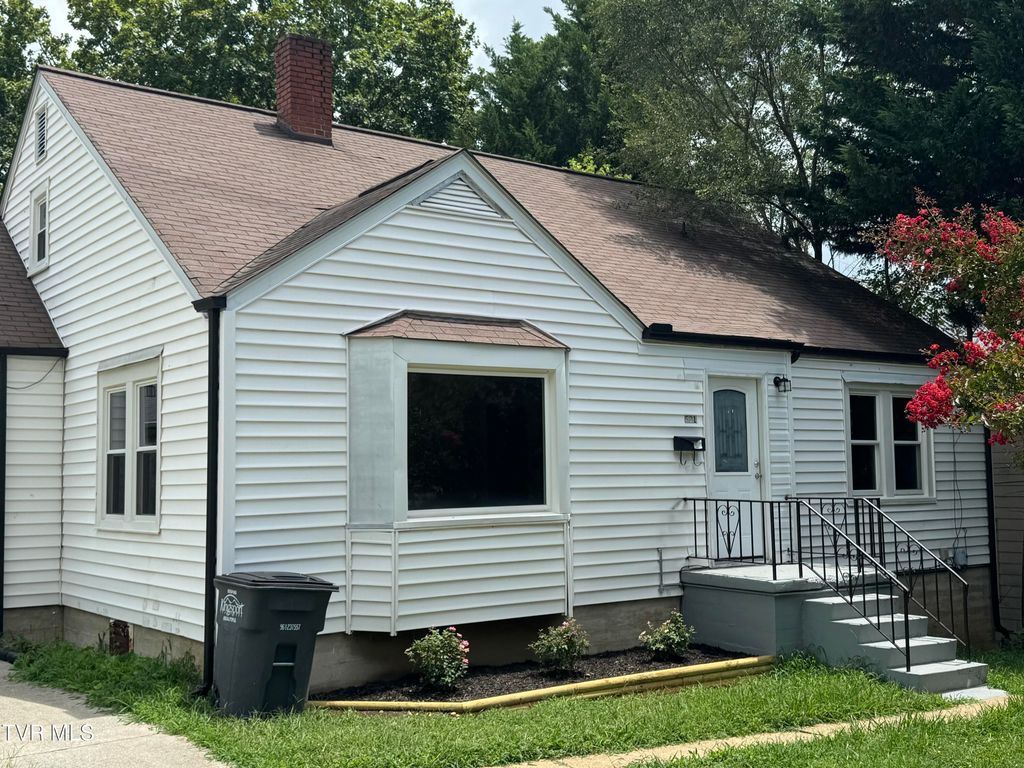 521 Elmwood Avenue, Kingsport, TN 37660