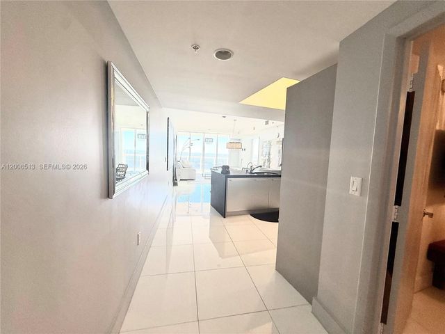 18201 Collins Ave 5105, Sunny Isles Beach, FL 33160