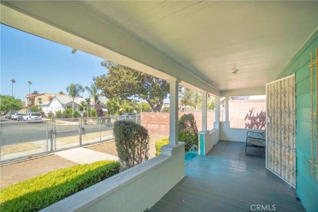 1430 W 51st, Los Angeles, CA 90062