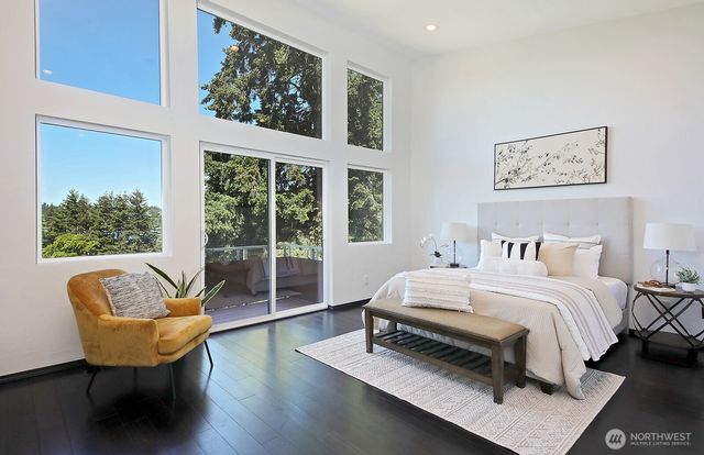 1649 Stewart Road, Freeland, WA 98249