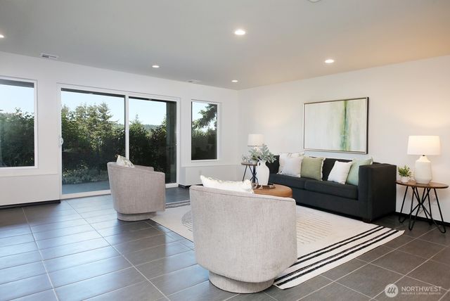 1649 Stewart Road, Freeland, WA 98249