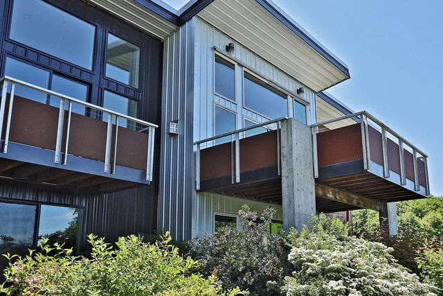 1649 Stewart Road, Freeland, WA 98249