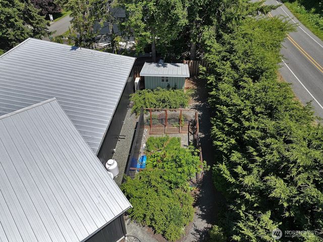 1649 Stewart Road, Freeland, WA 98249