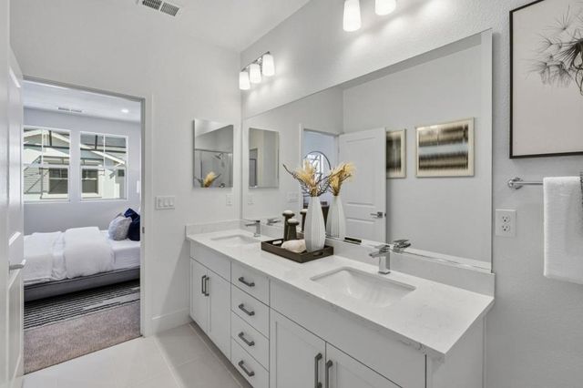 214 Oak Circle, Walnut Creek, CA 94597