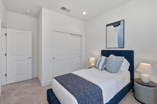 214 Oak Circle, Walnut Creek, CA 94597