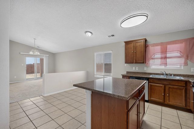 2022 S ENSENADA Circle SE, Rio Rancho, NM 87124