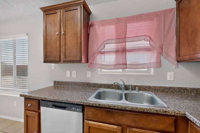 2022 S ENSENADA Circle SE, Rio Rancho, NM 87124